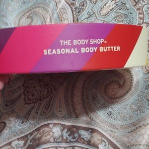 The body shop Seasonal Body Butter set of 3